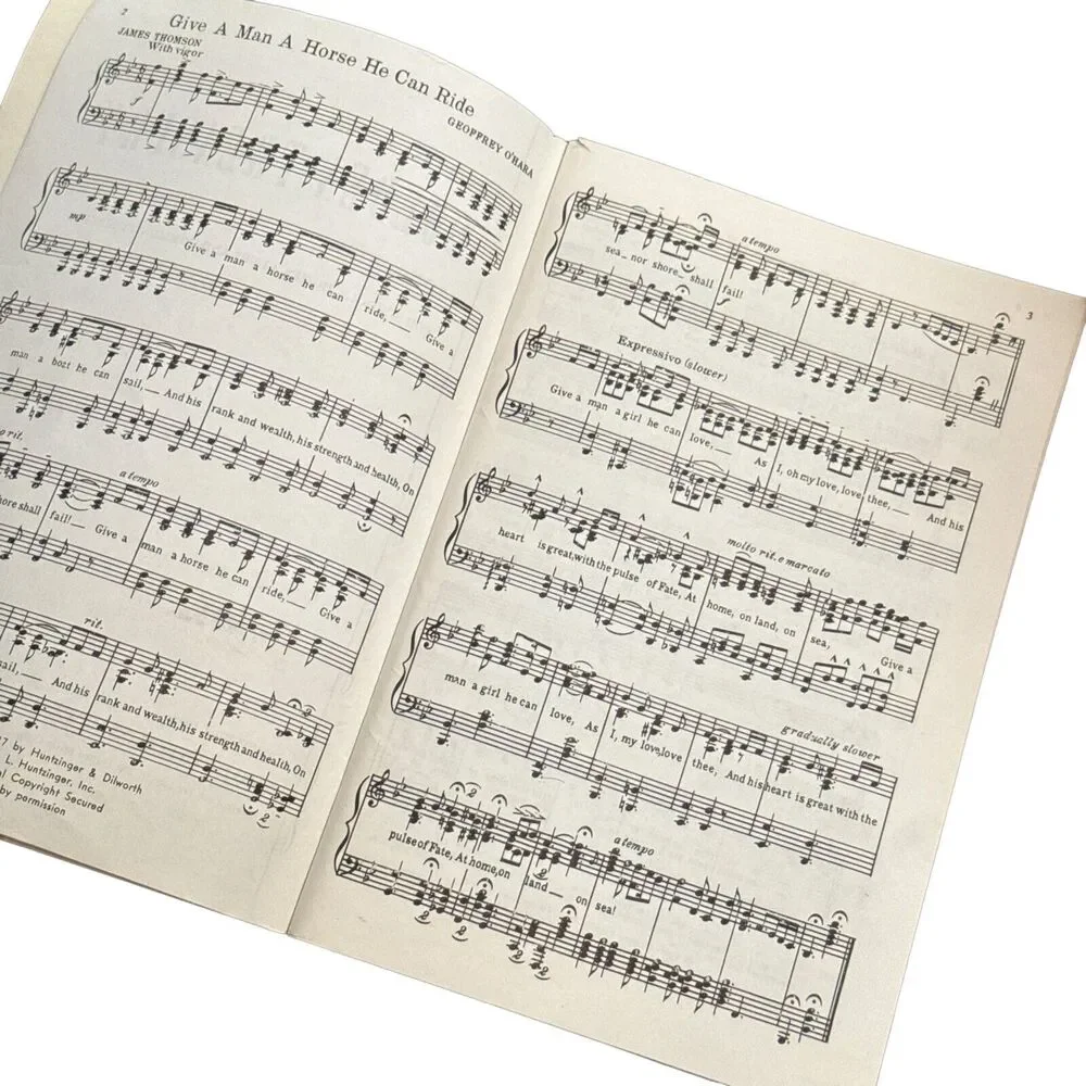 Golden Treasury Song Book by Geoffrey O'Hara 1943 VTG Antique‎ Music Piano READ
